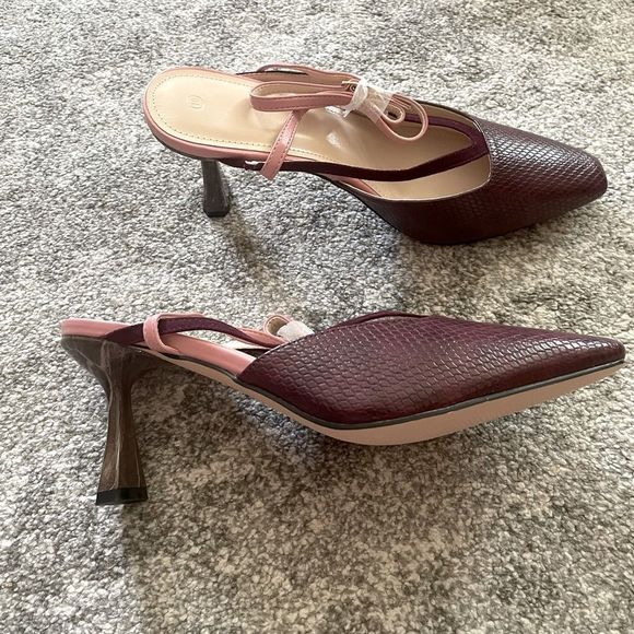 Size 10 Womens Kitten Heels Pumps Ankle Straps Closed Toe Slingback - Picture 4 of 7